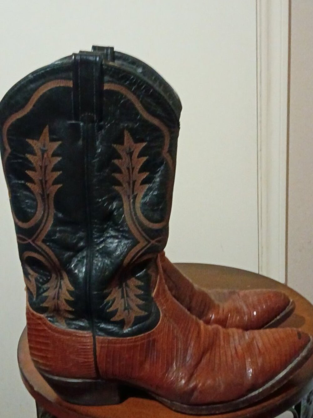 Vintage Tony Lama Cowboy Boots Mens 10 D Brown Leather Western El Paso TX